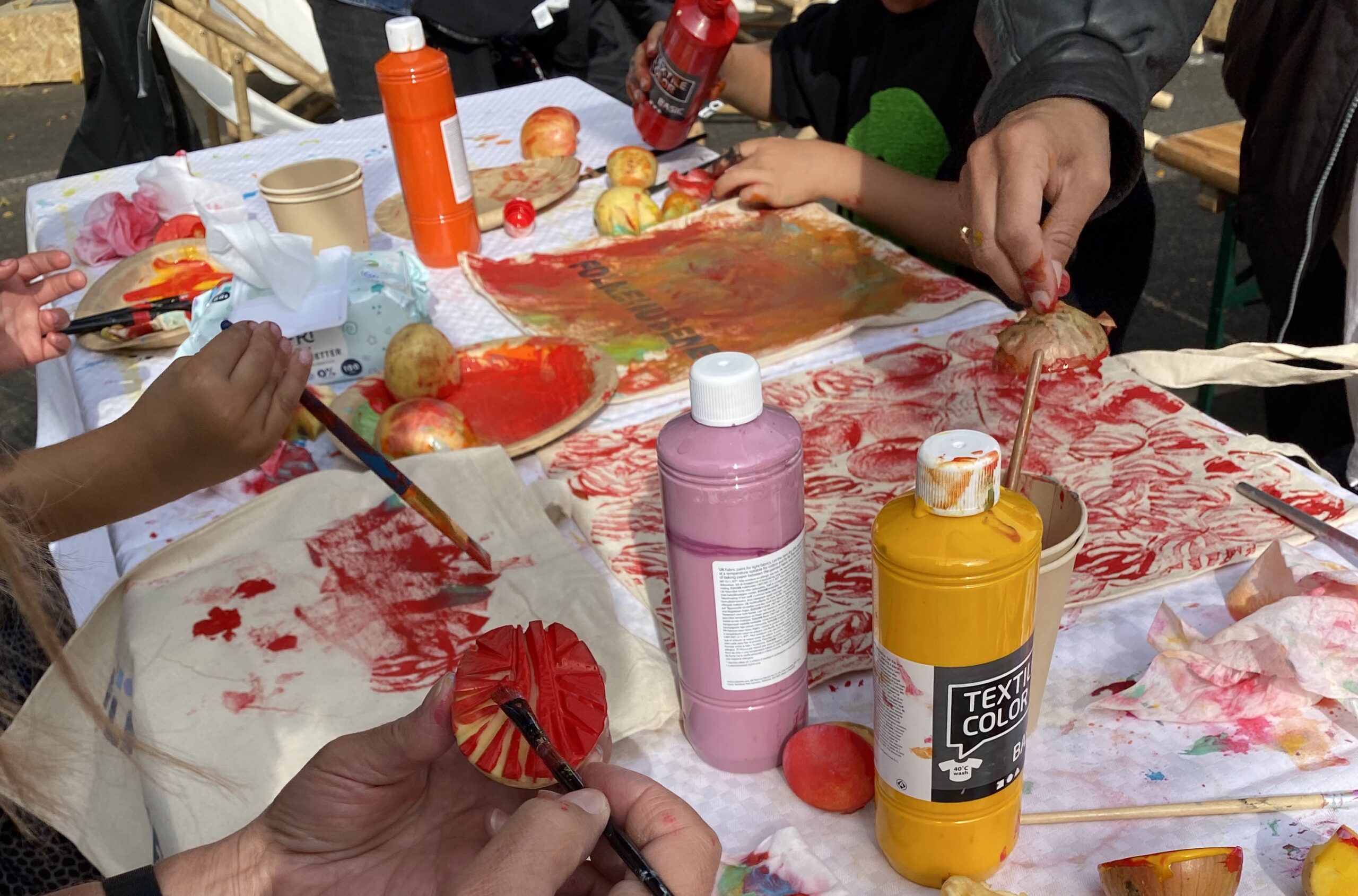 Art Stories, workshops